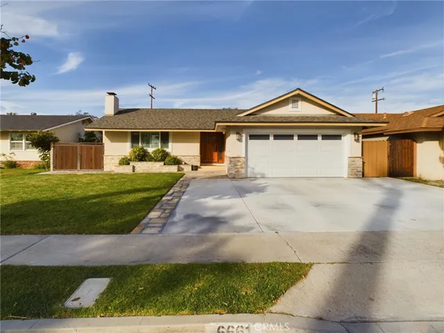 6661 Kiwi Circle, Cypress, California 90630
