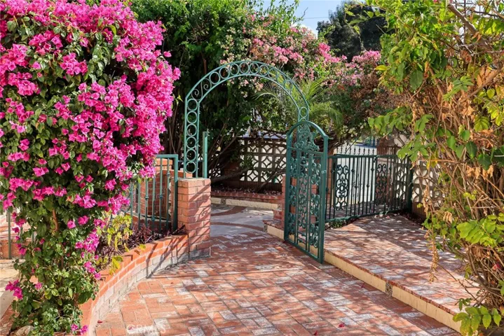 15641 Alwood Street, La Puente, California 91744