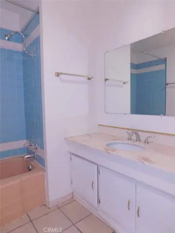 6664 Pine Avenue, 29 Palms, California 92277