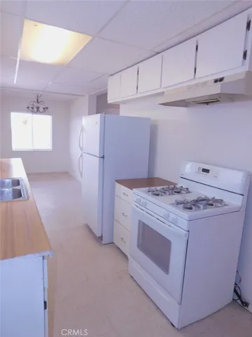 6664 Pine Avenue, 29 Palms, California 92277