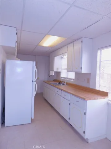 6664 Pine Avenue, 29 Palms, California 92277