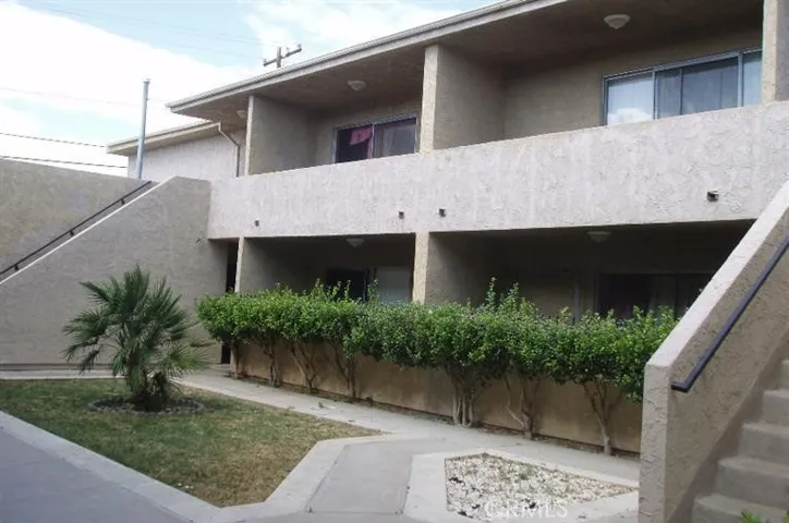 120 E Avenue Q7, Palmdale, California 93550