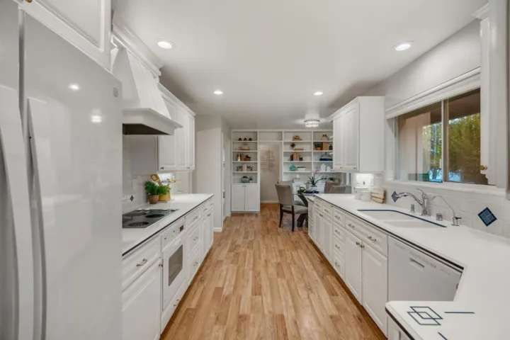 13643 Verde Vista Court, Saratoga, California 95070