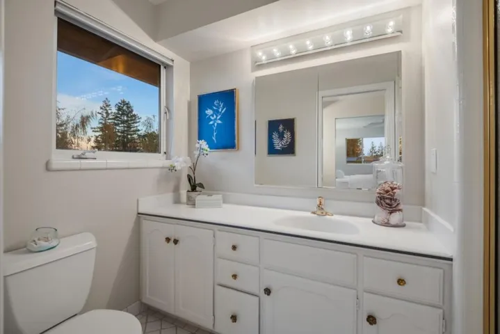 13643 Verde Vista Court, Saratoga, California 95070