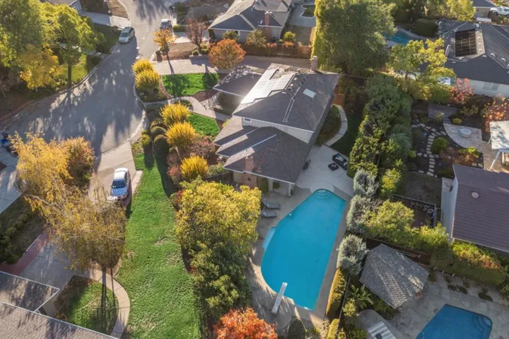 13643 Verde Vista Court, Saratoga, California 95070