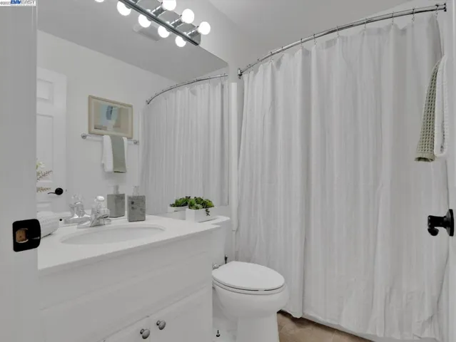 345 Chelmsford Dr, Brentwood, California 94513