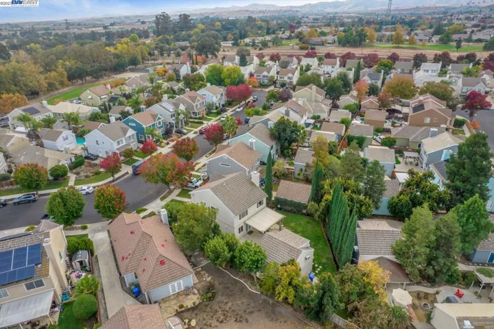 345 Chelmsford Dr, Brentwood, California 94513