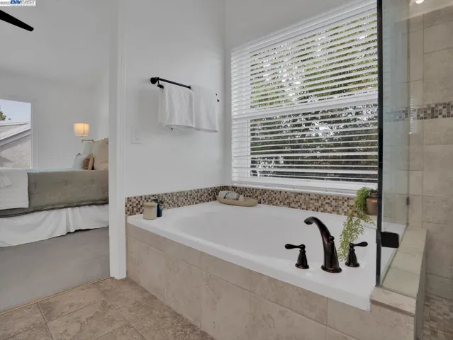 345 Chelmsford Dr, Brentwood, California 94513