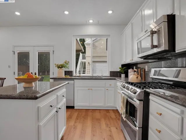 345 Chelmsford Dr, Brentwood, California 94513