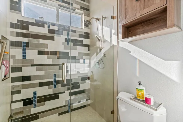 3424 Camino Largo, Carlsbad, California 92009