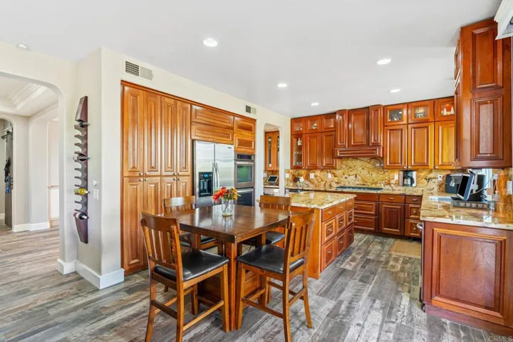 3424 Camino Largo, Carlsbad, California 92009
