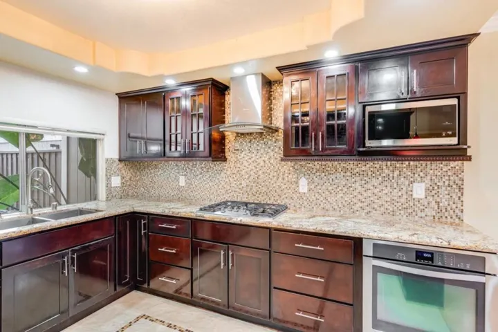 830 Rigel Lane, Foster City, California 94404