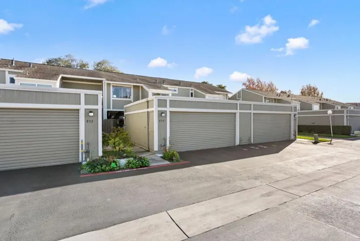 830 Rigel Lane, Foster City, California 94404