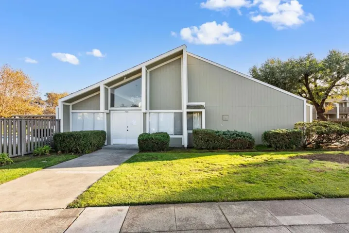 830 Rigel Lane, Foster City, California 94404
