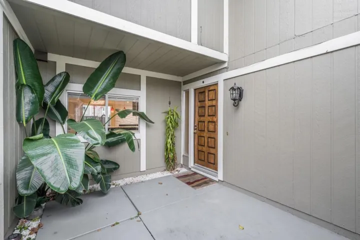 830 Rigel Lane, Foster City, California 94404