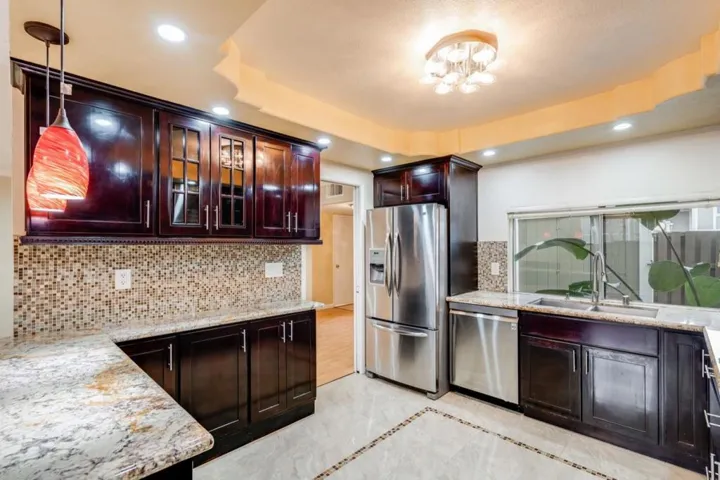 830 Rigel Lane, Foster City, California 94404