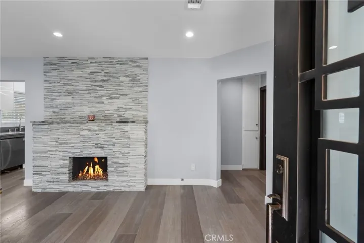9421 Wentworth Street, Sunland, California 91040