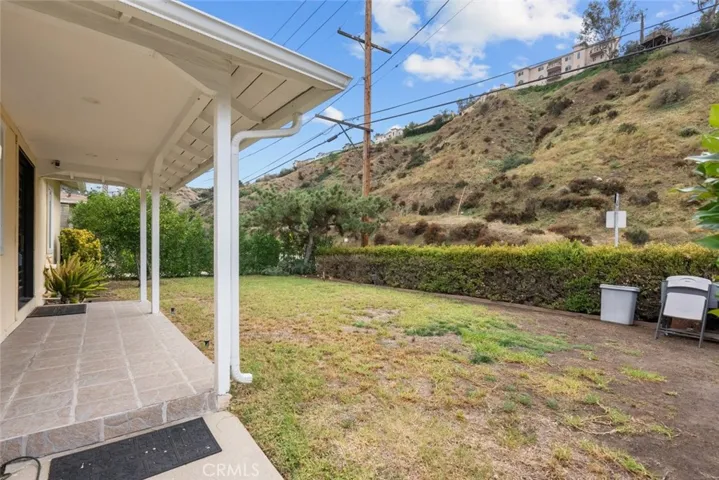 9421 Wentworth Street, Sunland, California 91040
