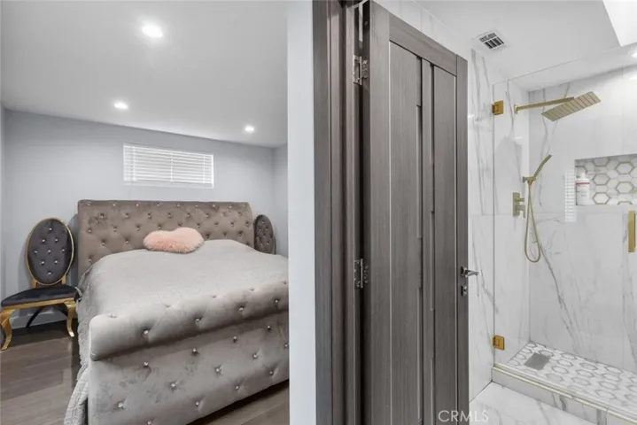9421 Wentworth Street, Sunland, California 91040