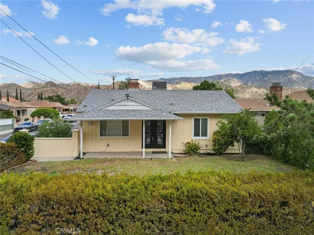 9421 Wentworth Street, Sunland, California 91040