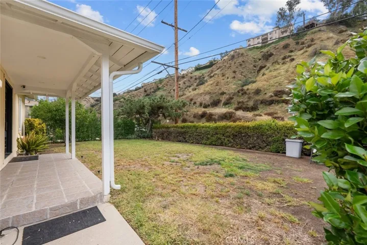 9421 Wentworth Street, Sunland, California 91040