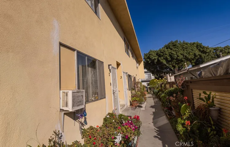 529 W 21st Street, San Pedro, California 90731