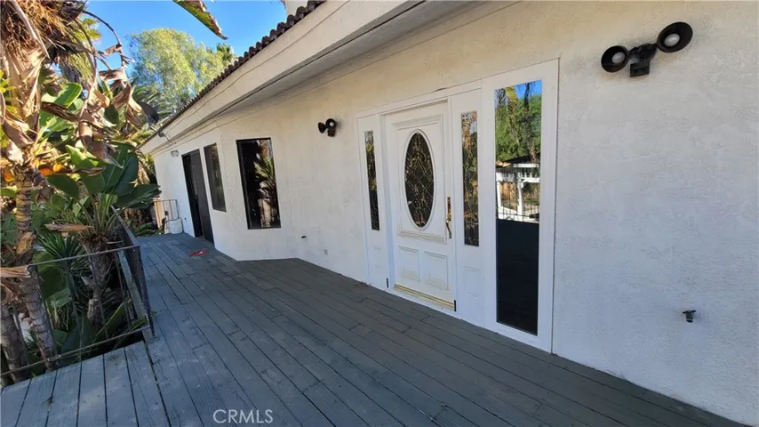 porch area leading to front door