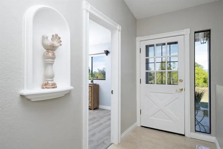 358 Telford Lane, Ramona, California 92065