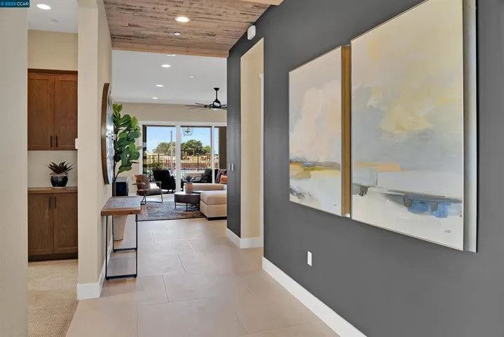 3537 Mulholland Drive, Lathrop, California 95330