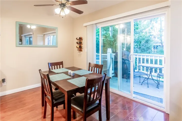 786 Wesleyan Bay Unit 24, Costa Mesa, California 92626