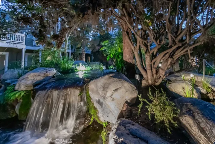 786 Wesleyan Bay Unit 24, Costa Mesa, California 92626
