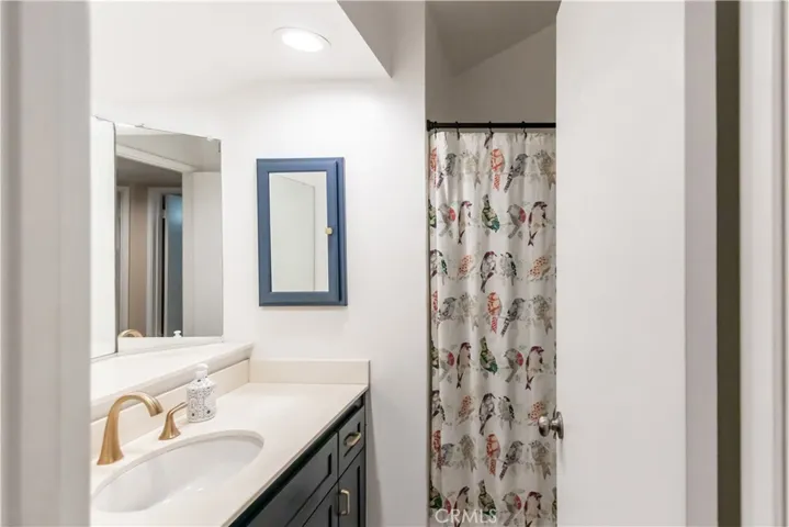 786 Wesleyan Bay Unit 24, Costa Mesa, California 92626