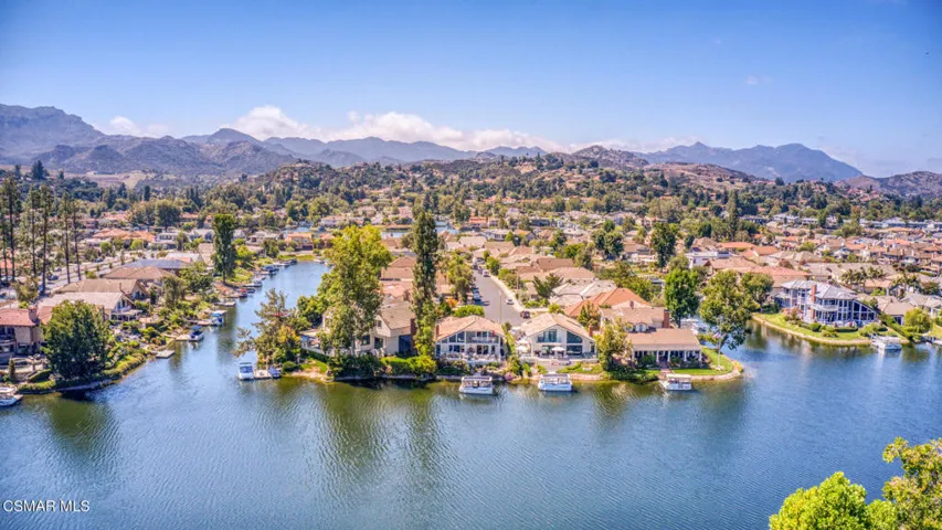 1426 Eastwind Cir, Westlake Village - Hs
