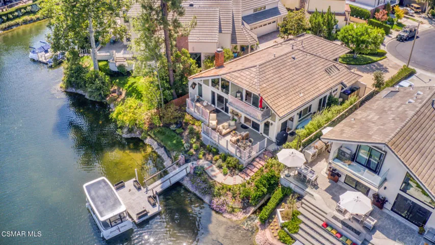 1426 Eastwind Cir, Westlake Village - Hs