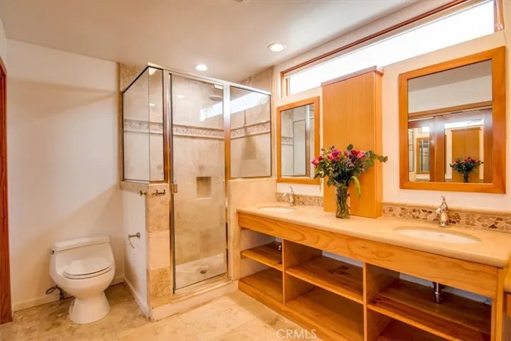 3515 Manhattan Avenue, Hermosa Beach, California 90254