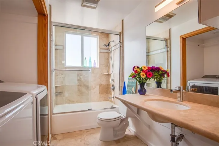 3515 Manhattan Avenue, Hermosa Beach, California 90254