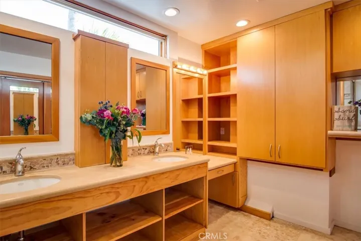 3515 Manhattan Avenue, Hermosa Beach, California 90254