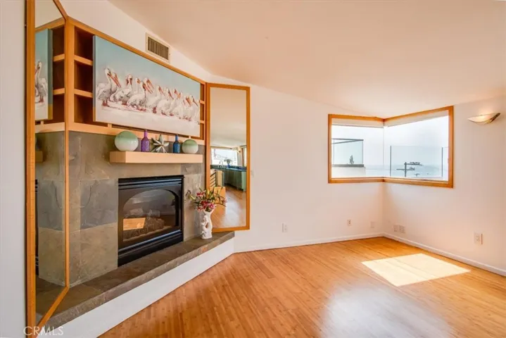 3515 Manhattan Avenue, Hermosa Beach, California 90254
