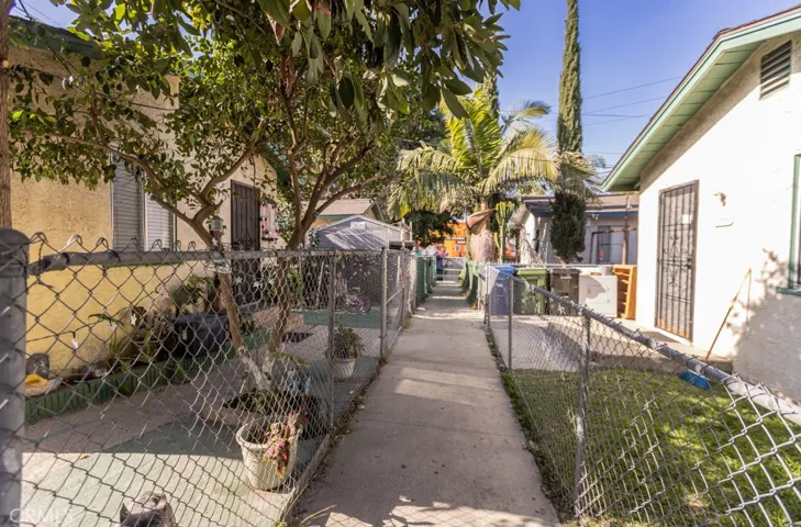 1160 Watson Avenue, Wilmington, California 90744