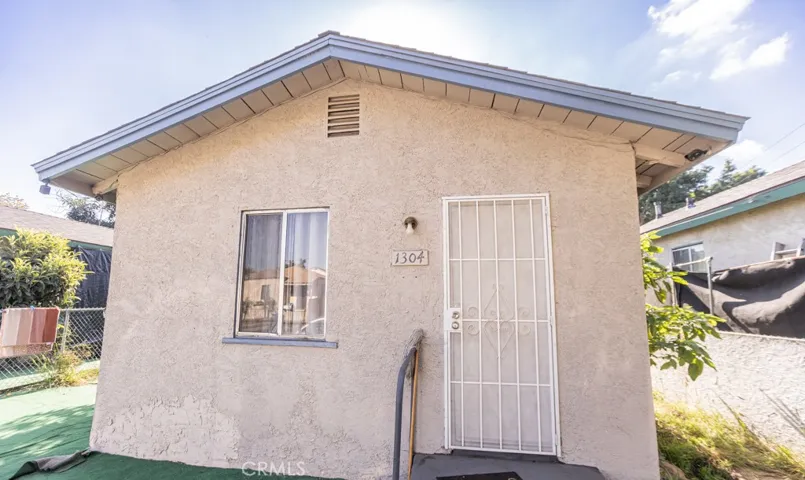 1160 Watson Avenue, Wilmington, California 90744