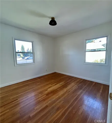 2600 N Buena Vista Street, Burbank, California 91504