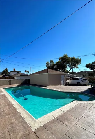 2600 N Buena Vista Street, Burbank, California 91504