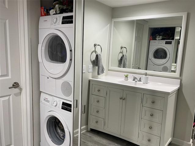 23515 Lyons Avenue Unit 168, Valencia, California 91355