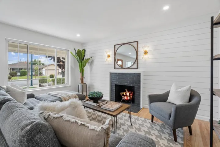 475 Molino Avenue, Sunnyvale, California 94086