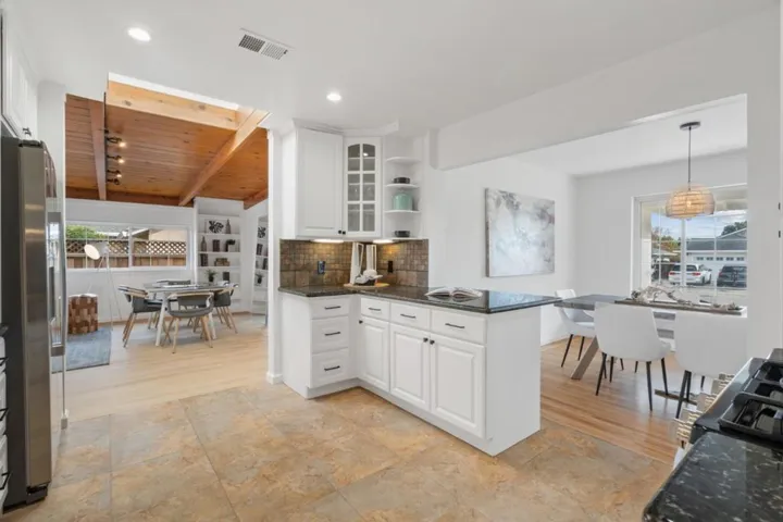 475 Molino Avenue, Sunnyvale, California 94086