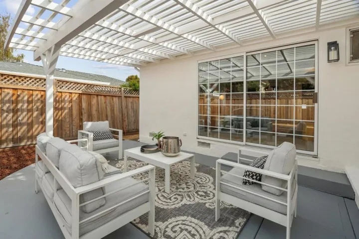 475 Molino Avenue, Sunnyvale, California 94086