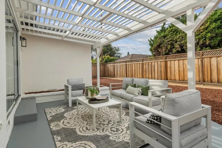 475 Molino Avenue, Sunnyvale, California 94086