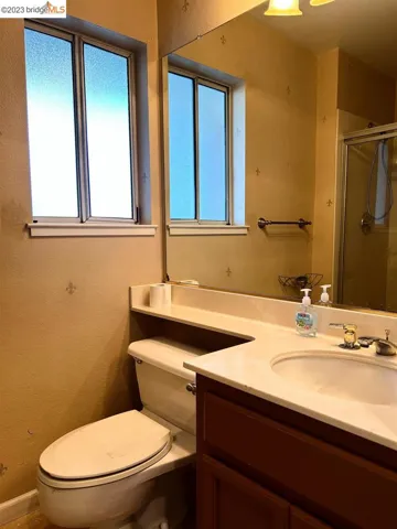 Downstair Full Bath