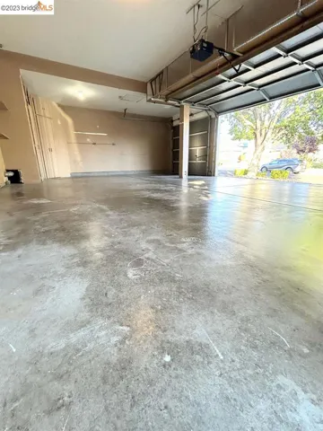 3 car garage