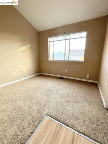 Upstair Bedroom2